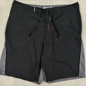Hurley Board Shorts Black and Gray Swim Size 38/XL Men's
